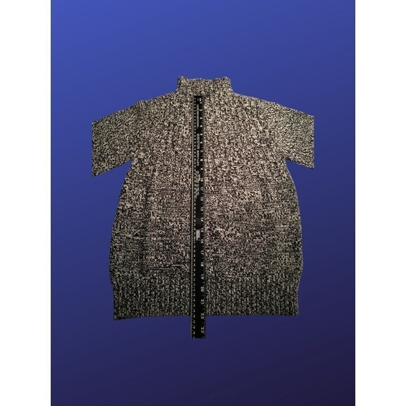 𝅺LIZ CLAIBORNE LIZ WEAR Mock Turtleneck Knit Sweater, BLACK/WHITE, Size XS, EUC - Picture 6 of 8